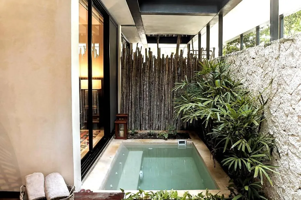 Casa Yaxkin-Modern Apartment With Private Plunge Pool-Jacuzzi In Tulum 0*,  Mexico